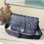 Louis Vuitton Archy Medium Messenger Bag
