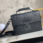 Louis Vuitton AMBASSADEUR Small Men's Envelope Handbag