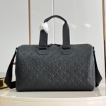 Louis Vuitton Speedy 40 Travel Handbag - Black