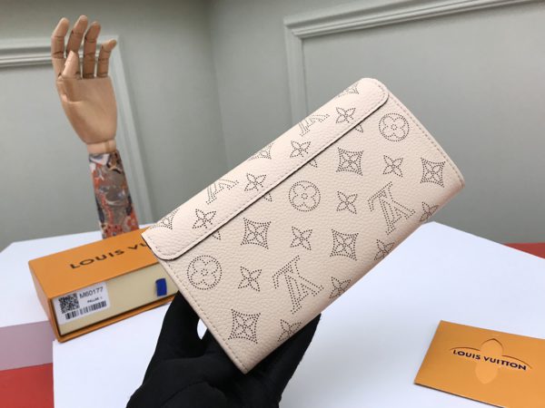 Louis Vuitton Iris Wallet - White - Image 2