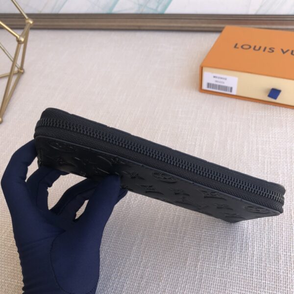 Louis Vuitton Monogram Shadow Zippy Vertical Wallet - Black - Image 4