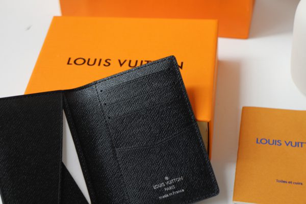 Louis Vuitton Virgil Abloh Giant Damier Ebene Canvas Clutch - Image 2