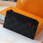 Louis Vuitton Utility Coin Bag - Black - Image 5