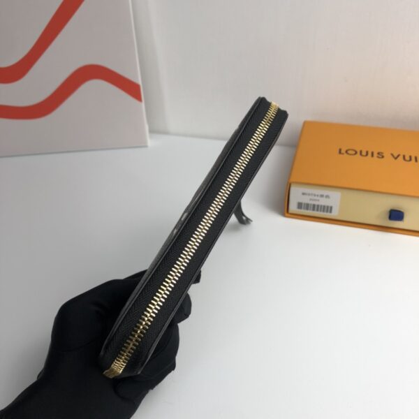 Louis Vuitton Pool Zip Around Wallet - Black - Image 5