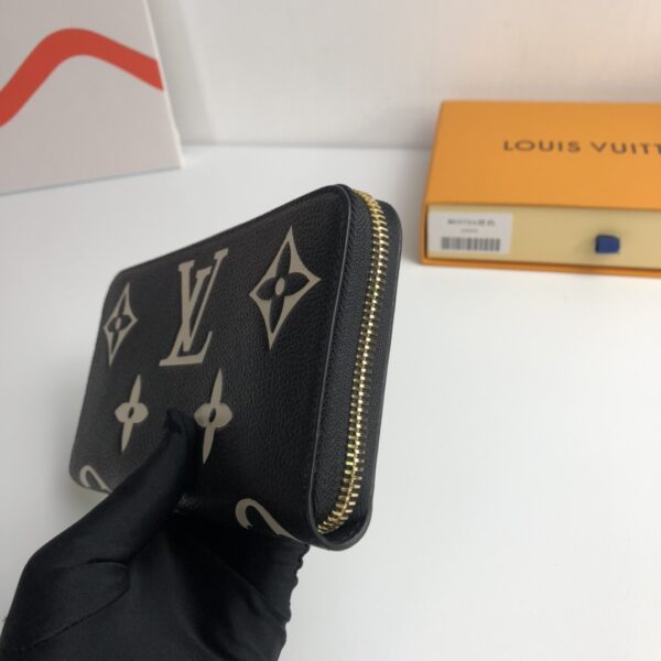Louis Vuitton Pool Zip Around Wallet - Black - Image 4