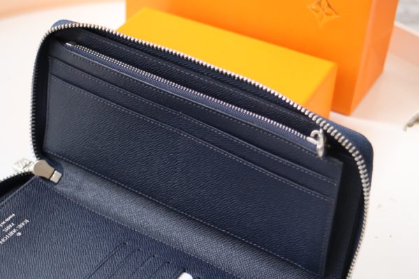 Louis Vuitton Elegant Men's Vertical Zip Wallet - Blue/Black - Image 2