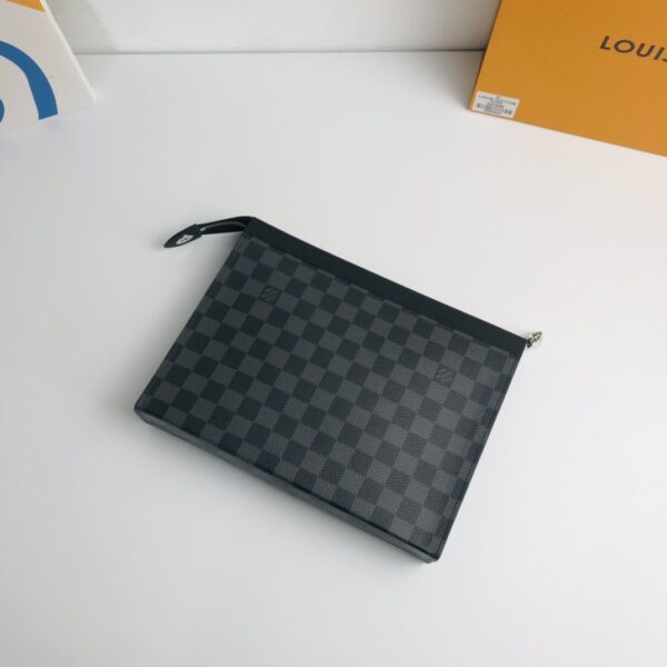 Louis Vuitton Pochette Voyage Medium Clutch - Black - Image 5