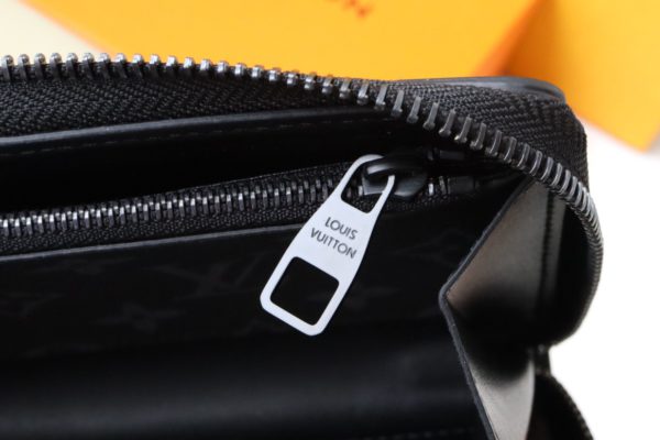 Louis Vuitton Men's Soft Trunk Bag - Black - Image 2