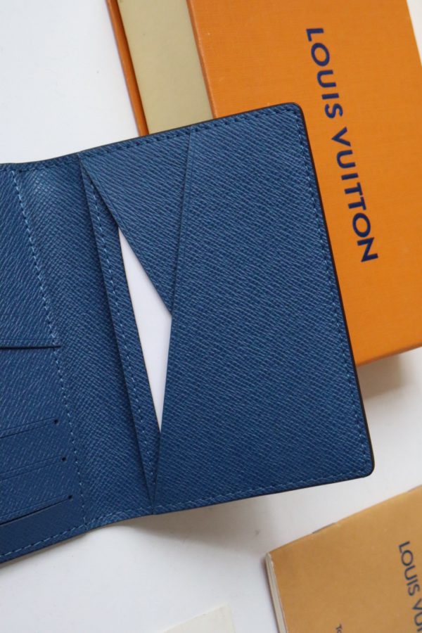 Louis Vuitton New Pocket Organizer Monogram Eclipse Holidays Edition - Image 2