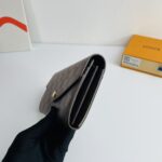 Louis Vuitton Damier Azur Sarah Envelope Wallet - Image 4