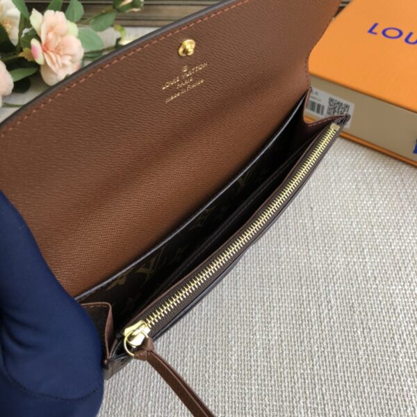Louis Vuitton Doudou Emilie Wallet - Brown - Image 2