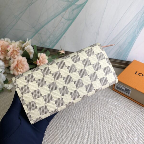 Louis Vuitton Doudou Emilie Wallet - White Grid Pink - Image 5