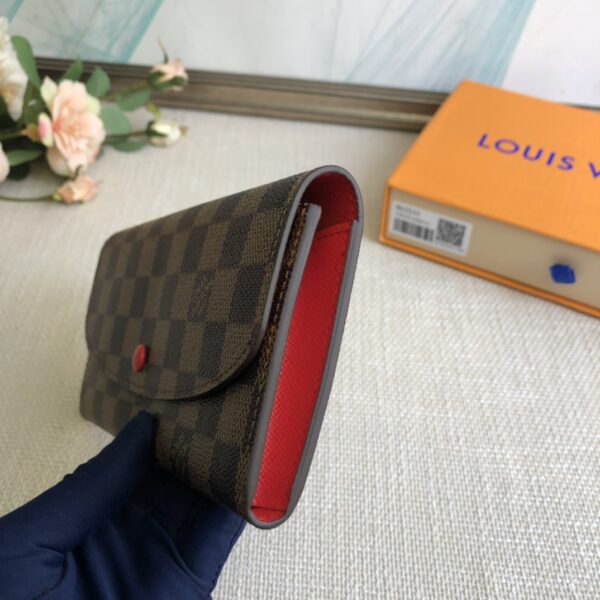 Louis Vuitton Doudou Emilie Wallet - Red - Image 4