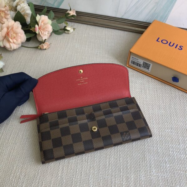 Louis Vuitton Doudou Emilie Wallet - Red - Image 3