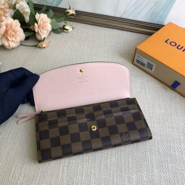 Louis Vuitton Doudou Emilie Wallet - Pink - Image 3