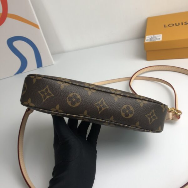 Louis Vuitton Single Mahjong Bag - Image 3
