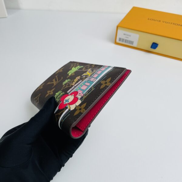 Louis Vuitton Monogram Canvas Passport Holder - Image 4