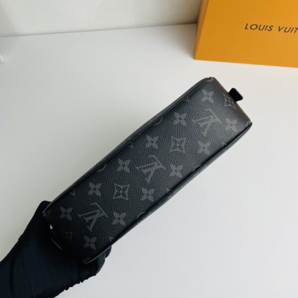 Louis Vuitton Monogram Eclipse Practical Toiletry Bag - Image 4