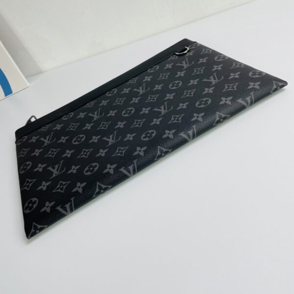 Louis Vuitton Monogram Eclipse Handbag - Image 4