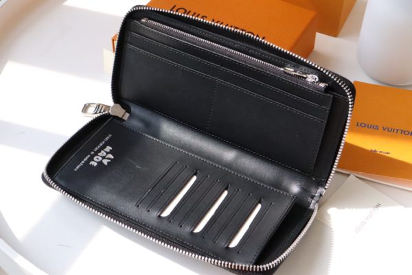 Louis Vuitton New Zippy Vertical Wallet - Black - Image 2
