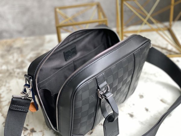 Louis Vuitton Pressed Sirius Messenger Bag - Black - Image 3