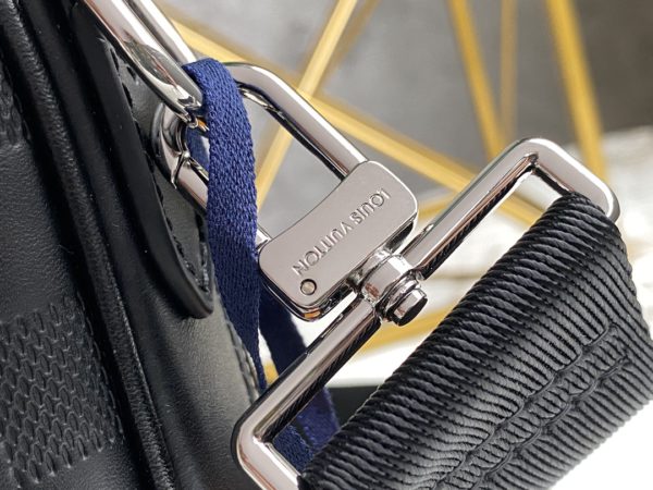 Louis Vuitton Pressed Sirius Messenger Bag - Black - Image 2