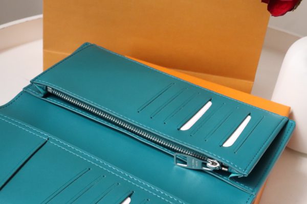 Louis Vuitton New Aerogram Brazza Wallet - Blue - Image 2
