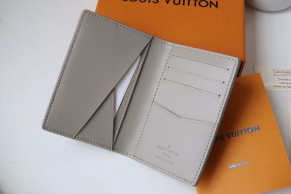 Louis Vuitton Multi-Purpose Pocket Wallet - Gray - Image 3
