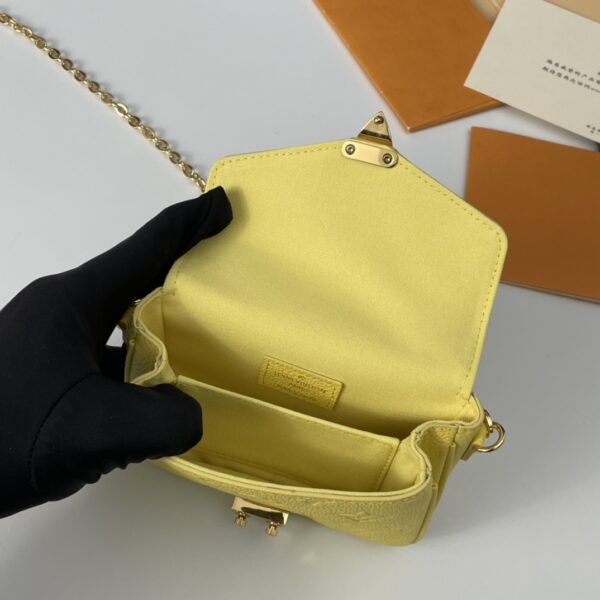 Louis Vuitton Micro Métis Chain Bag - Yellow - Image 2