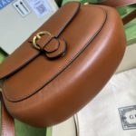 Gucci Logo Embossed Leather Shoulder Bag in Brown - Image 5