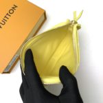 Louis Vuitton Mother's Day special Mini Pochette Accessoires Clutch - Image 4