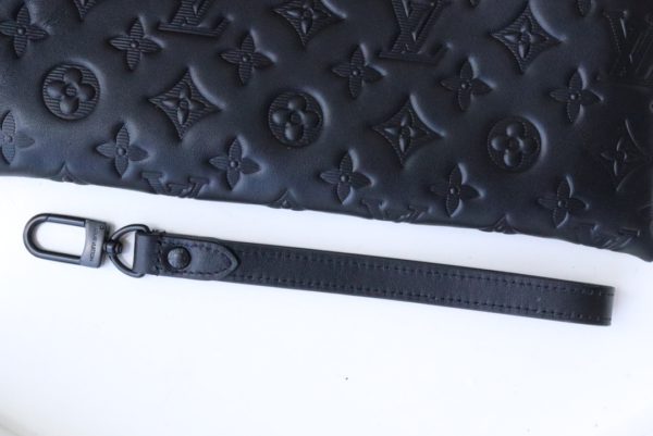 Louis Vuitton New Pochette To-Go Clutch Bag - Black - Image 3