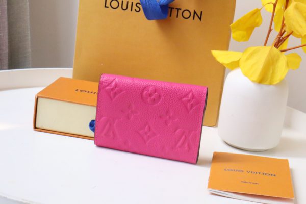 Louis Vuitton Single Doudou Coin Purse - Pink - Image 5