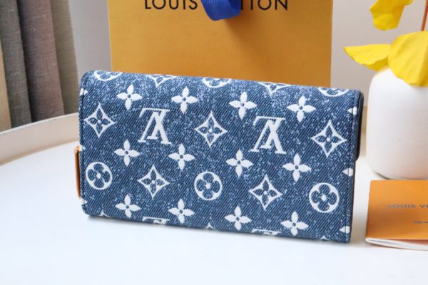 Louis Vuitton Monogram Jacquard Denim Sarah Wallet - Blue - Image 5