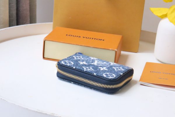 Louis Vuitton Monogram Jacquard Zipper Coin Purse - Blue - Image 5