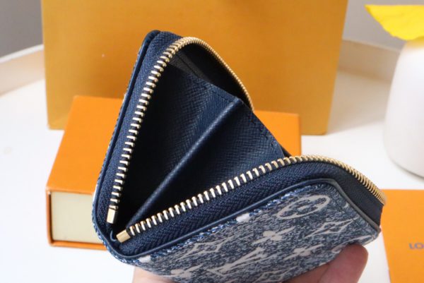 Louis Vuitton Monogram Jacquard Zipper Coin Purse - Blue - Image 2