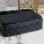 Louis Vuitton Men's District Messenger Bag - Black - Image 4