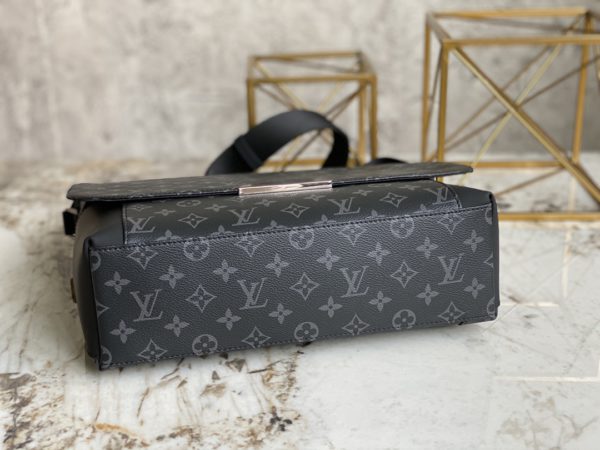 Louis Vuitton EXPLORER Medium Messenger Bag - Image 4