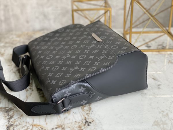 Louis Vuitton EXPLORER Medium Messenger Bag - Image 5