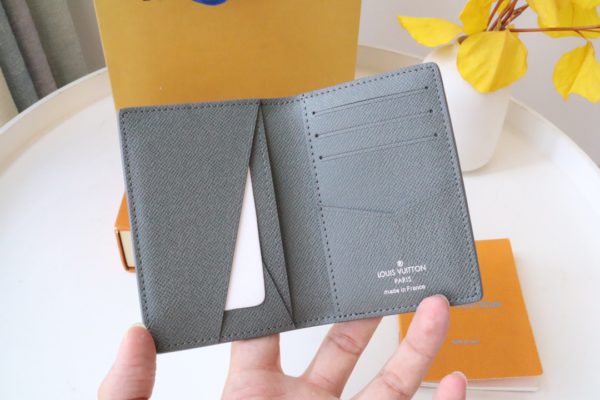 Louis Vuitton Multi-Purpose Wallet - Green - Image 3