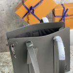 Louis Vuitton Aerogram Tote Bag - Gray - Image 3