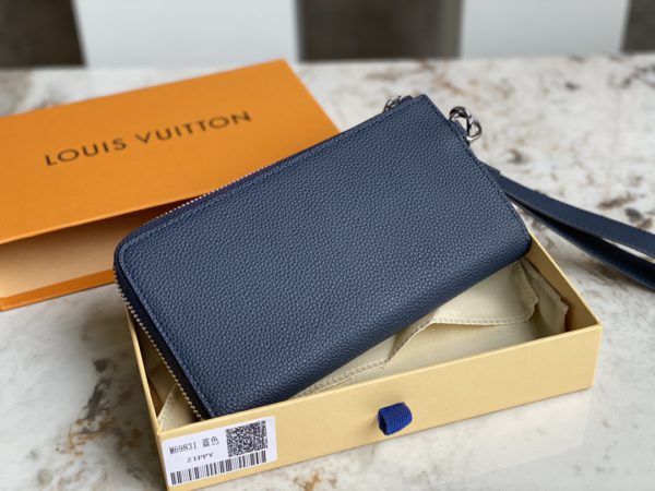 Louis Vuitton Aerogram Long Wallet - Blue - Image 3