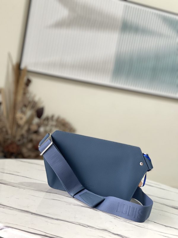 Louis Vuitton Takeoff Sling Aerogram Shoulder Bag - Light Blue - Image 4