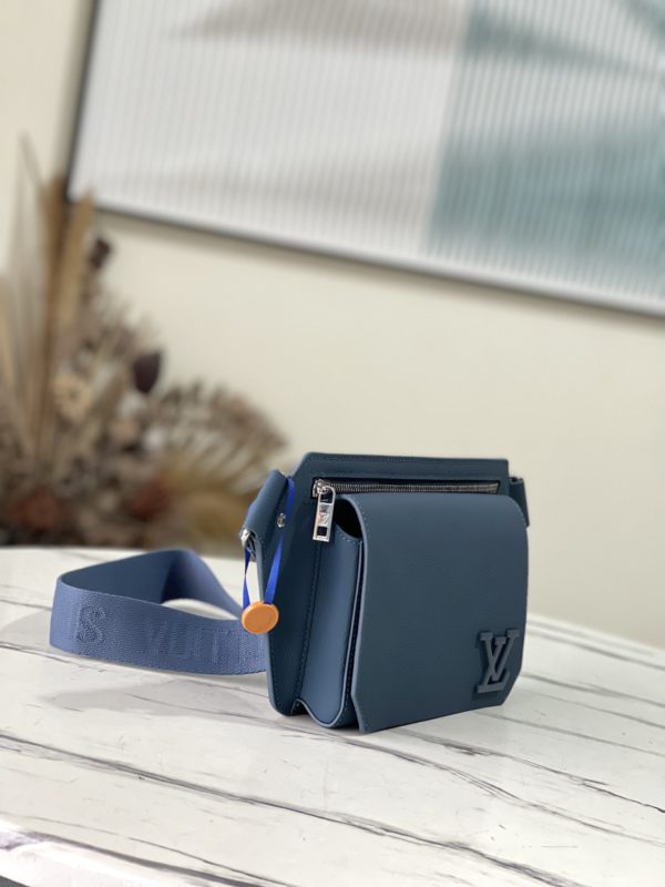 Louis Vuitton Takeoff Sling Aerogram Shoulder Bag - Light Blue - Image 5
