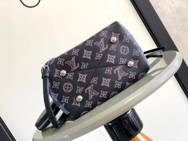 Louis Vuitton Bella Bucket Bag - Image 5
