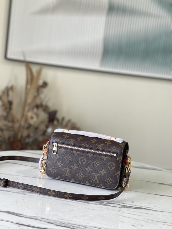 Louis Vuitton Pochette Métis East West Handbag - Image 4