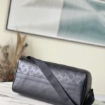 Louis Vuitton Speedy Bandouliere 40 Black Monogram Bag - Image 4