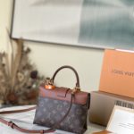 Louis Vuitton Locky BB Bag - Image 3