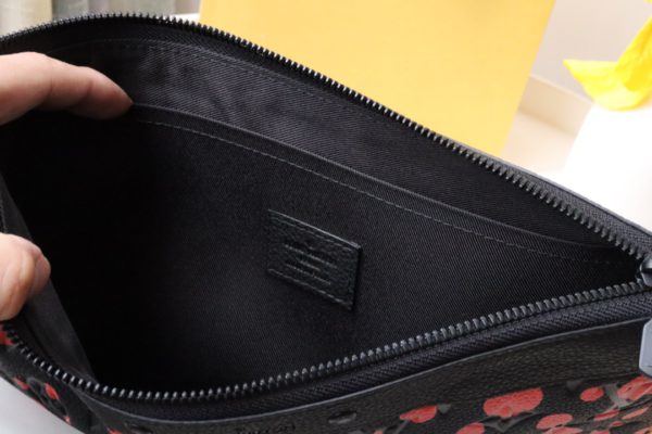 Louis Vuitton New Pochette To-Go Clutch Bag - Black/Red - Image 2