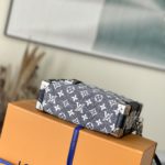 Louis Vuitton Side Trunk Handbag - Image 2